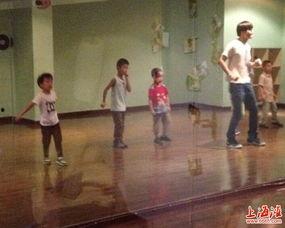 成人街舞热身活动视频大全,轻松入门，活力四射的舞蹈热身指南