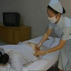 成人发烧呕吐视频讲解